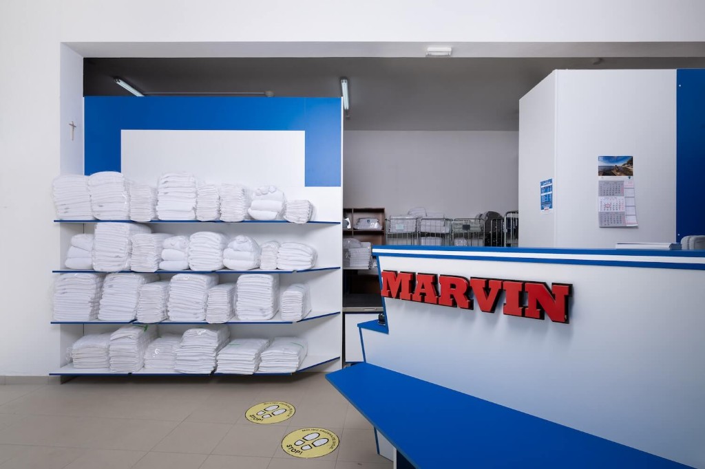 Marvin praonica — recepcija i posloženo čisto rublje